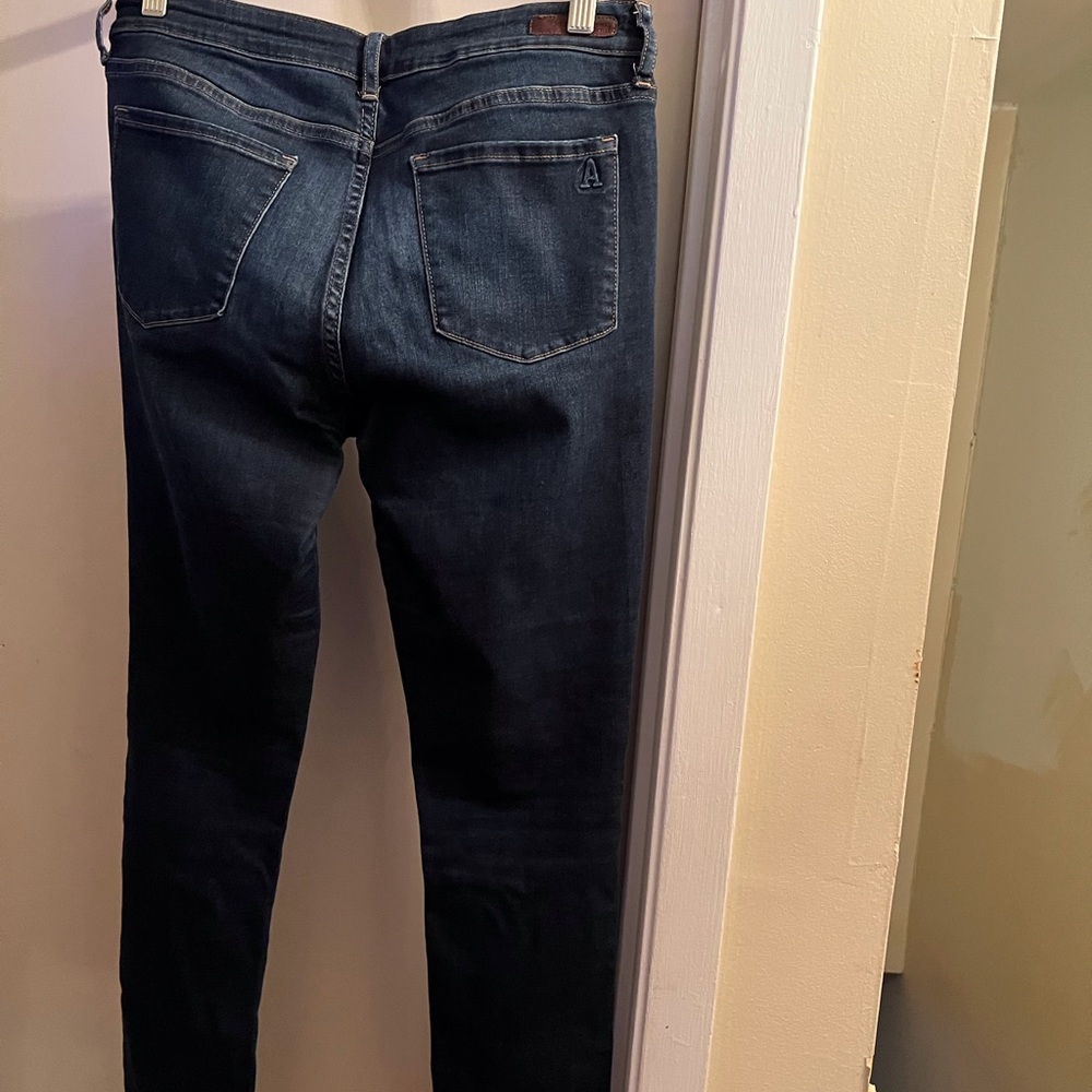 Articles of society size 29 dark blue skinny